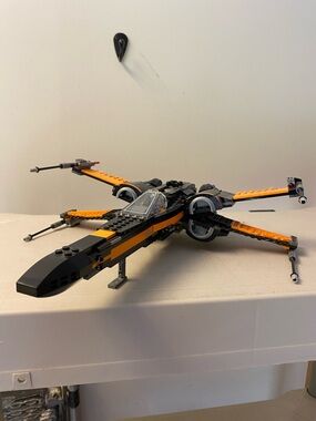 Star Wars Lego X-Wing Poe Damron